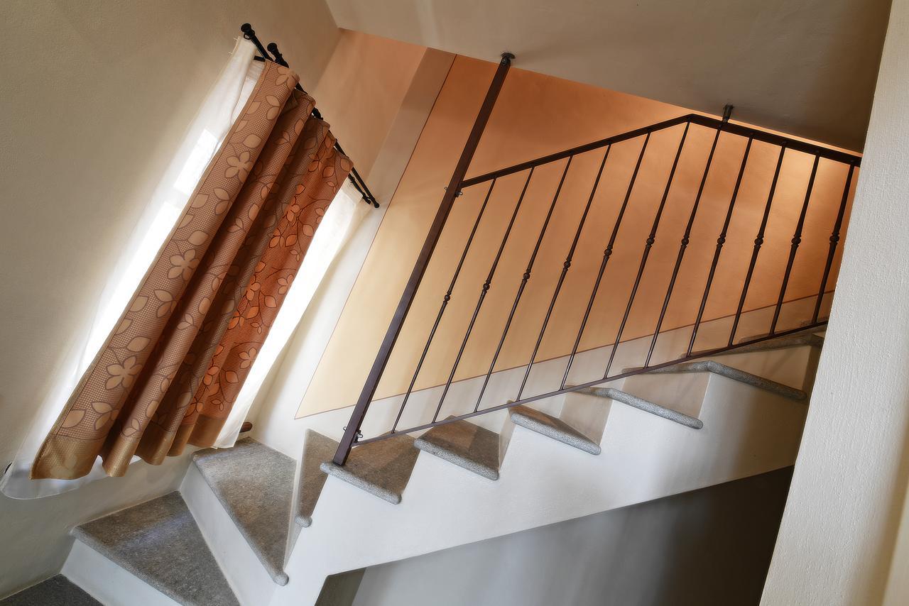 Notte In Langa Bed & Breakfast La Morra Ngoại thất bức ảnh